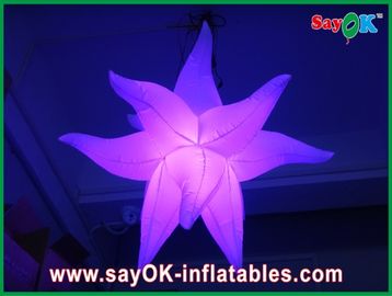 Luz inflable gigante incombustible verde púrpura de las estrellas LED para las decoraciones del partido