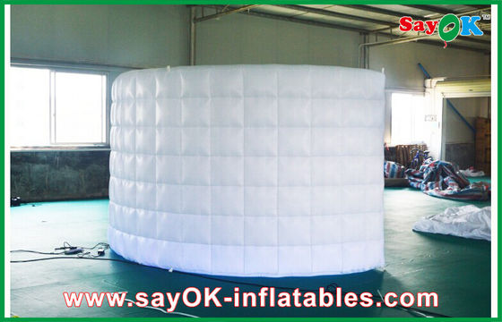 Decoración de fiestas Pared inflable paneles duraderos de pared inflable con soplador interno CE, 3 x 2 x 2,3 m