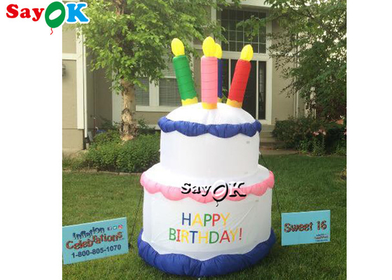Torta de cumpleaños inflable plástica del PVC del partido del patio trasero para las decoraciones