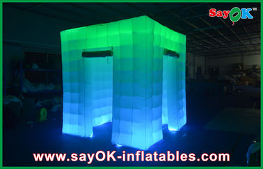 La cabina del acontecimiento exhibe la cabina inflable de la foto de la luz del cubo de la puerta de apertura 2 con superior llevado