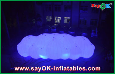 nube inflable gigante larga del helio del globo LED del 12m con con el PVC de 0.2m m para el acontecimiento