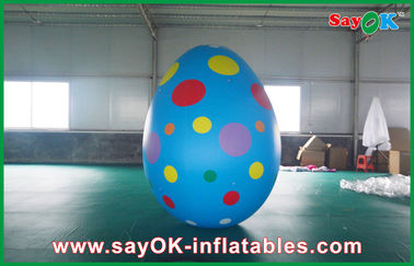 El Pvc fuera de decoraciones inflables del día de fiesta pintó el huevo de la decoración