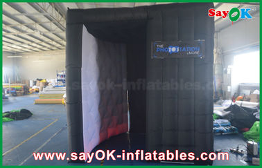 La cabina de la foto apoya la venta al por mayor inflable Photobooth del recinto de la cabina de la foto de la forma negra del arco con la impresión