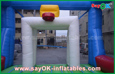 Los juegos inflables gigantes impermeabilizan el campo de fútbol inflable de los juegos inflables de los deportes de la diversión para los festivales