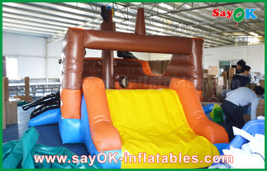 Castillo inflable de la diapositiva de la gorila del corsario de la forma grande de la nave para jugar de las clases