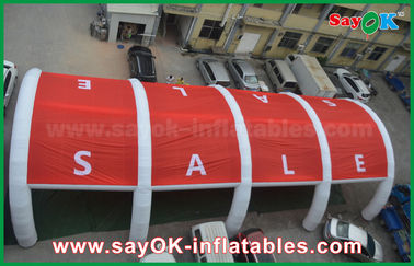 Puerta inflable gigante roja y blanca de la tienda del aire para la exposición o el acontecimiento