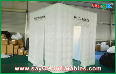 Tienda portátil inflable blanca de Photobooth del cubo de la foto de las puertas inflables del estudio 3 con el tamaño de los 2.5m