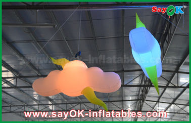 Efectúe la nube inflable de los productos inflables de encargo de la decoración con la luz del ventilador/LED
