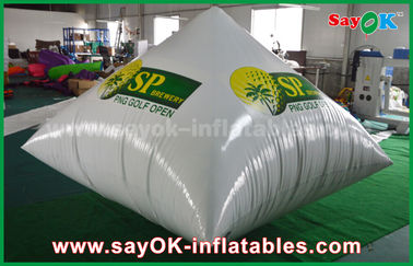 Impresión inflable del logotipo de la pirámide del PVC del blanco 0.6m m que hace publicidad de Inflatables