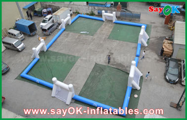 Campo de fútbol inflable portátil del PVC del jardín del azul inflable 0,4 de los juegos/ventilador estándar del CE del campo de fútbol