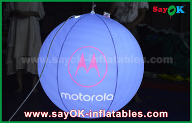 La decoración inflable azul/roja de la iluminación cerró el globo de la ejecución para hacer publicidad