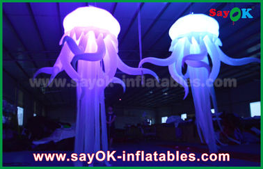 Decoración inflable de nylon colorida de la iluminación en forma del pulpo con la luz llevada