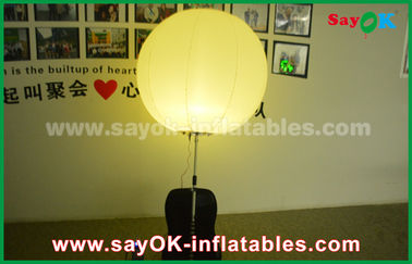Bola inflable a prueba de viento del paño de nylon LED de 190 D, globo inflable de la promoción LED