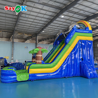 Gratuito dibujos animados inflables trampolín tobogán gigante inflables salpicador de tobogán grande adulto inflables tobogán de agua con piscina