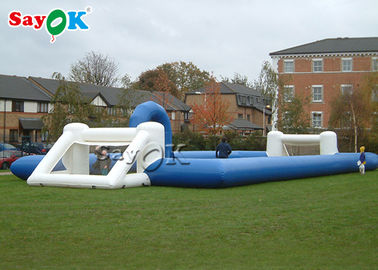Campo de fútbol inflable azul del campo de fútbol del jabón de los juegos inflables de los deportes del jardín para los niños