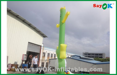 La flecha rara inflable del hombre del tubo que agita forma para explotar el producto inflable de encargo del ventilador del hombre de publicidad 750W
