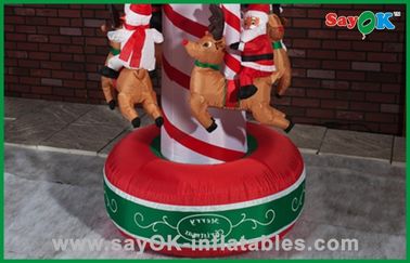 Decoraciones inflables Inflatables soplado aire del día de fiesta del carrusel divertido de la Navidad