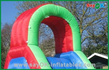 Salto inflable y tobogán con parque de la piscina comercial divertido salto inflable al aire libre y tobogán inflable para niños