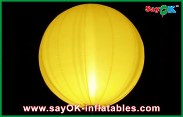 El globo amarillo/azul del LED enciende la decoración inflable de la etapa de Chrismas