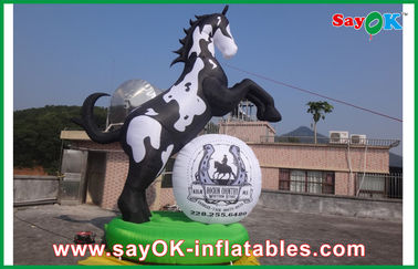 Balones de animales inflables para exteriores Modelo de caballo inflables Personaje de dibujos animados para publicidad