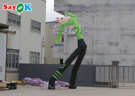 Piernas los 24ft verdes inflables de baile de Man With Two del bailarín del hombre los 8m Mini Hand Shaking Inflatable Air