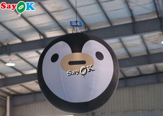 La decoración soplada del anuncio de la ejecución del aire explota luces LED incorporadas del pingüino