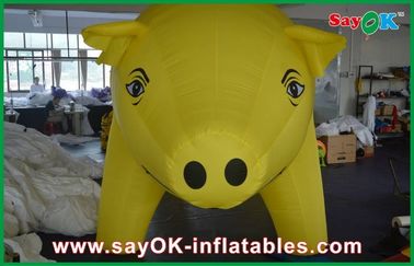 Personajes de dibujos animados al aire libre inflables amarillos del cerdo para hacer publicidad