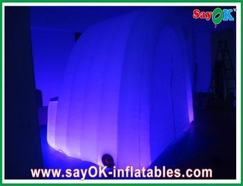 Barra de la exhibición del club nocturno con el PVC inflable del ventilador del certificado de la UL de la barra de la publicidad de la luz del LED L4 X W4 X H3.5m