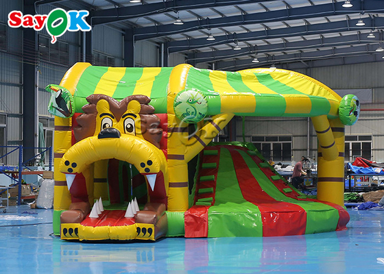 Diapositiva de Lion Theme Tarpaulin Inflatable Bounce para el público del patio trasero