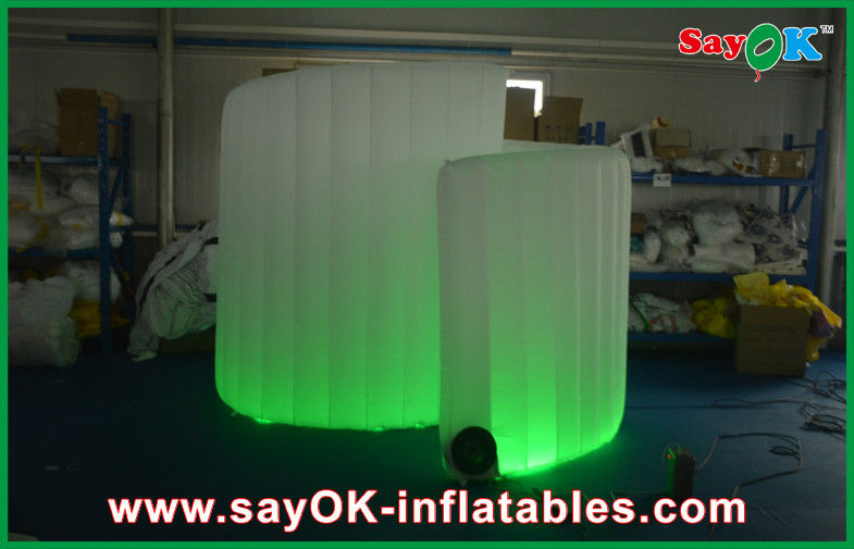 La cabina de la foto llevó portátil blanco inflable espiral de Advertiaing Photobooth de las luces con el paño de Oxford