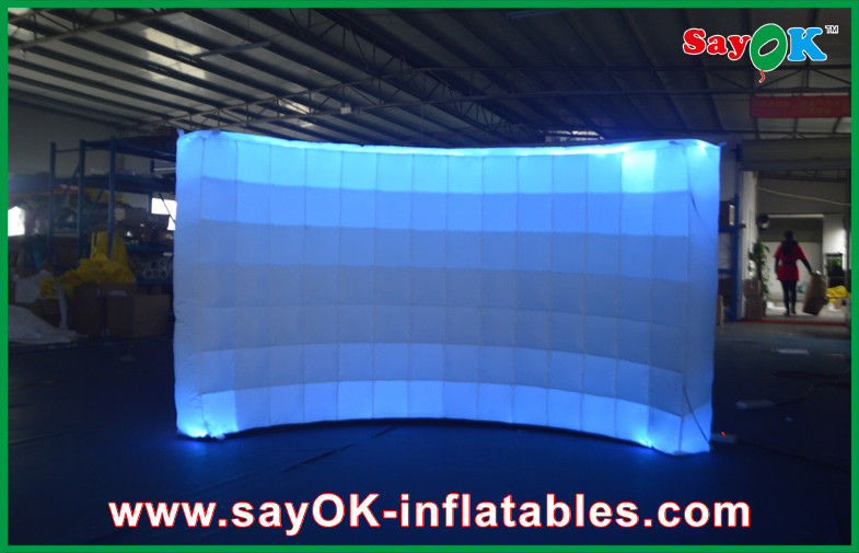 La cabina inflable práctica atractiva de la foto del contexto de la cabina de la foto llevó la pared inflable del aire