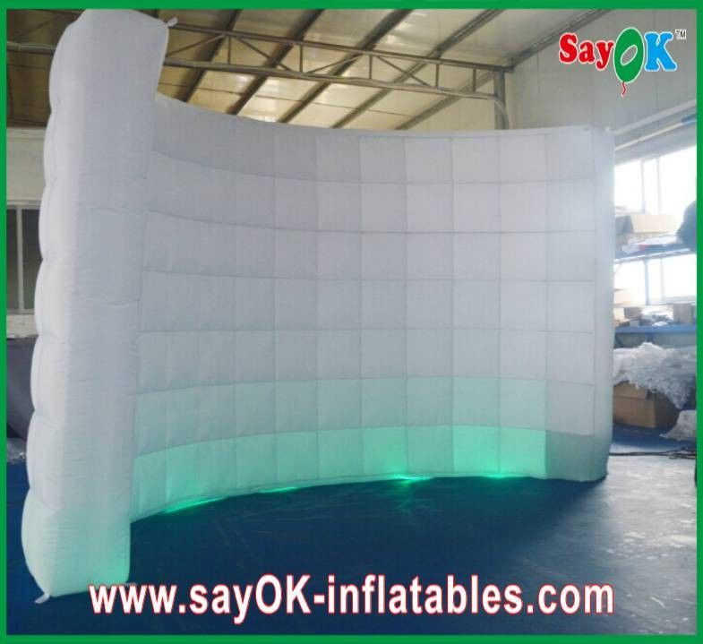 Casa inflable Pared Led inflable Pared de iluminación curva para la fiesta de bodas Pared fotográfica inflable