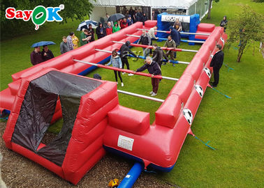 Campo inflable rojo del partido de fútbol de tabla de los juegos del fútbol de los deportes de los juegos de la corte humana inflable interior inflable de Foosball
