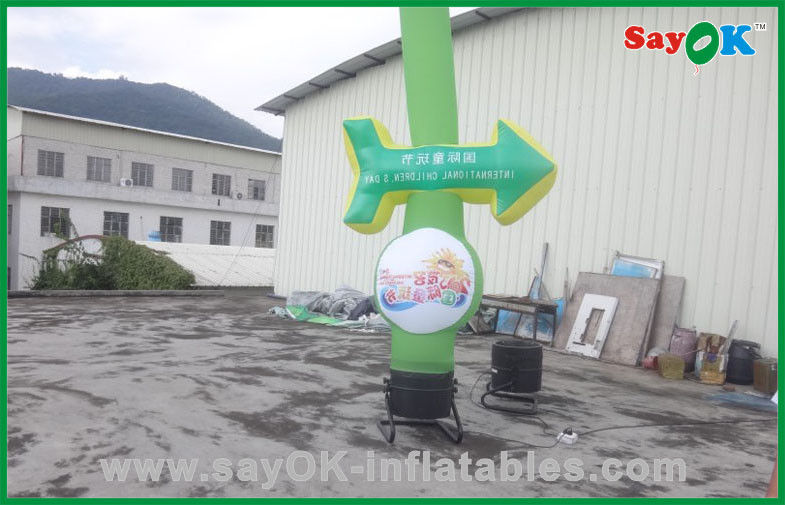 Explote al bailarín inflable del aire